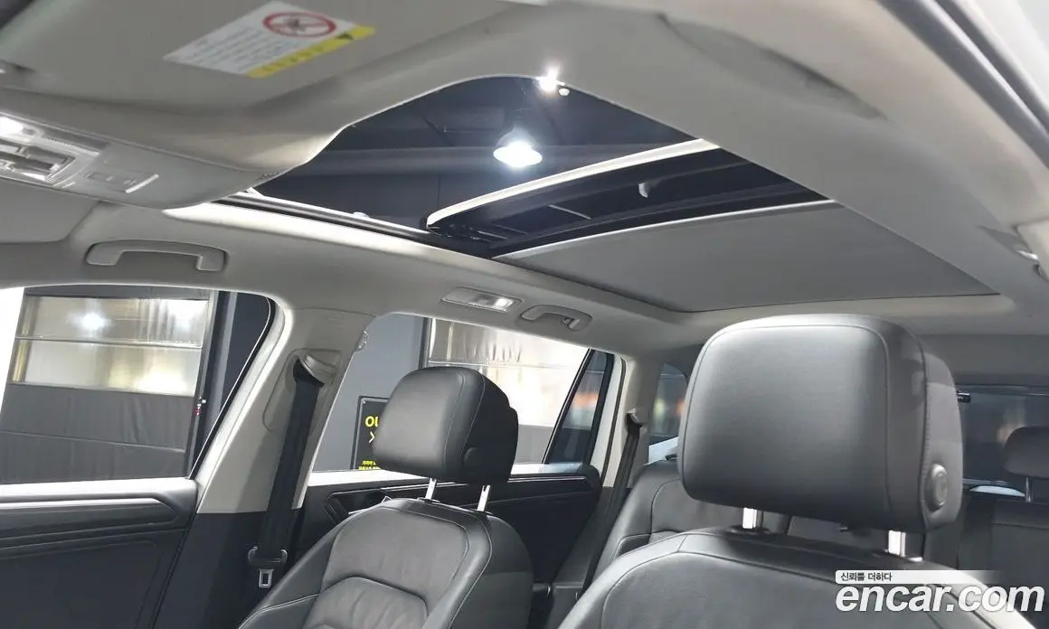 Volkswagen Tiguan 2018 2.0 автомат (гидро), фото 18