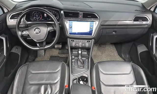 Volkswagen Tiguan 2018 2.0 автомат (гидро), миниатюра 7