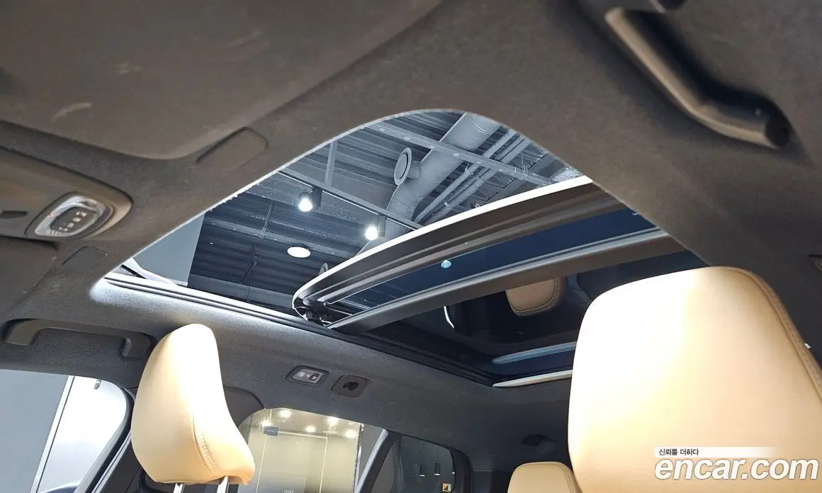 Volvo XC40 2021 2.0 автомат (гидро), фото 19