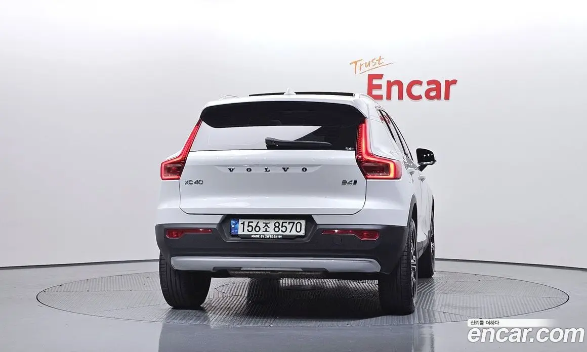 Volvo XC40 2021 2.0 автомат (гидро), фото 4
