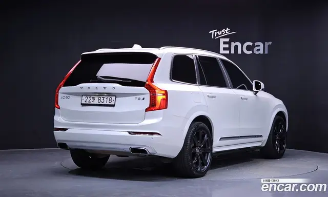Volvo XC90 2017 2.0 автомат (гидро), миниатюра 2 Volvo XC90 2017 2.0 автомат (гидро), миниатюра 2