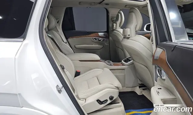 Volvo XC90 2017 2.0 автомат (гидро), миниатюра 11 Volvo XC90 2017 2.0 автомат (гидро), миниатюра 11
