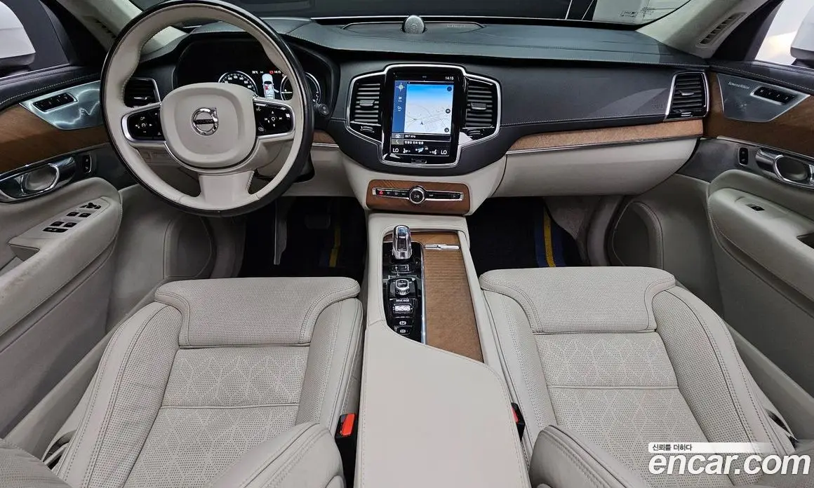 Volvo XC90 2017 2.0 автомат (гидро), фото 7 Volvo XC90 2017 2.0 автомат (гидро), фото 7