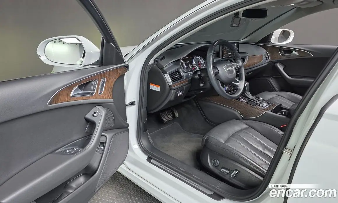 Audi A6 2016 2.0 автомат (гидро), фото 12