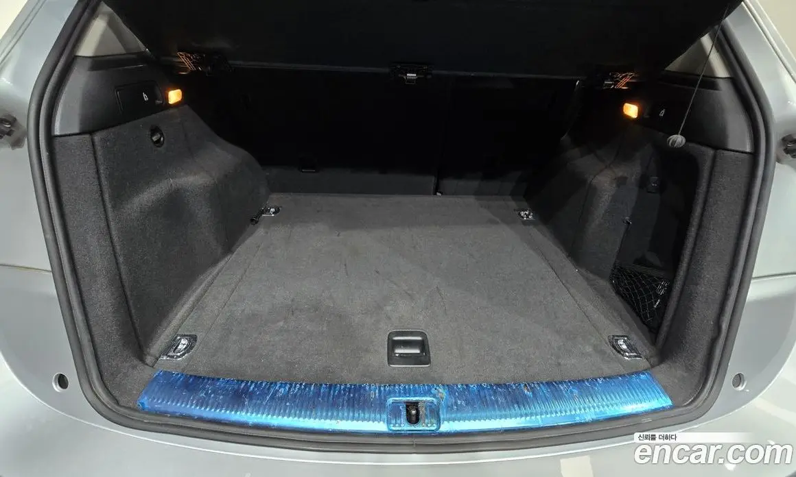 Audi Q5 2011 2.0 автомат (гидро), фото 19