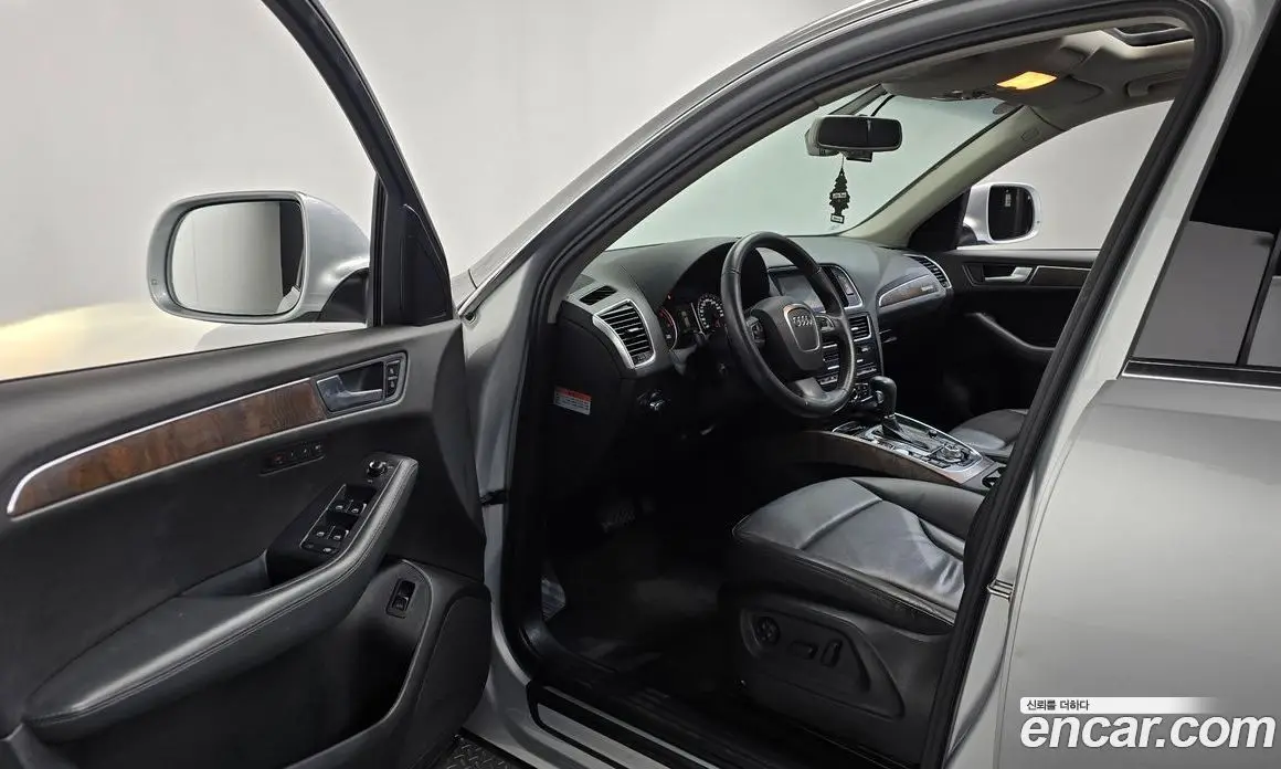 Audi Q5 2011 2.0 автомат (гидро), фото 10
