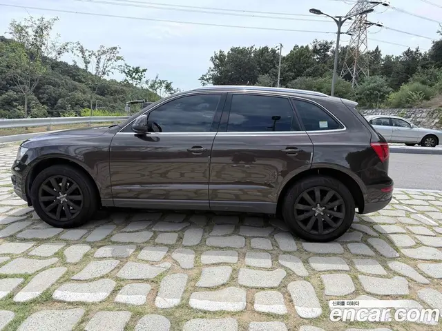 Audi Q5 2011 2.0 автомат (гидро), миниатюра 8