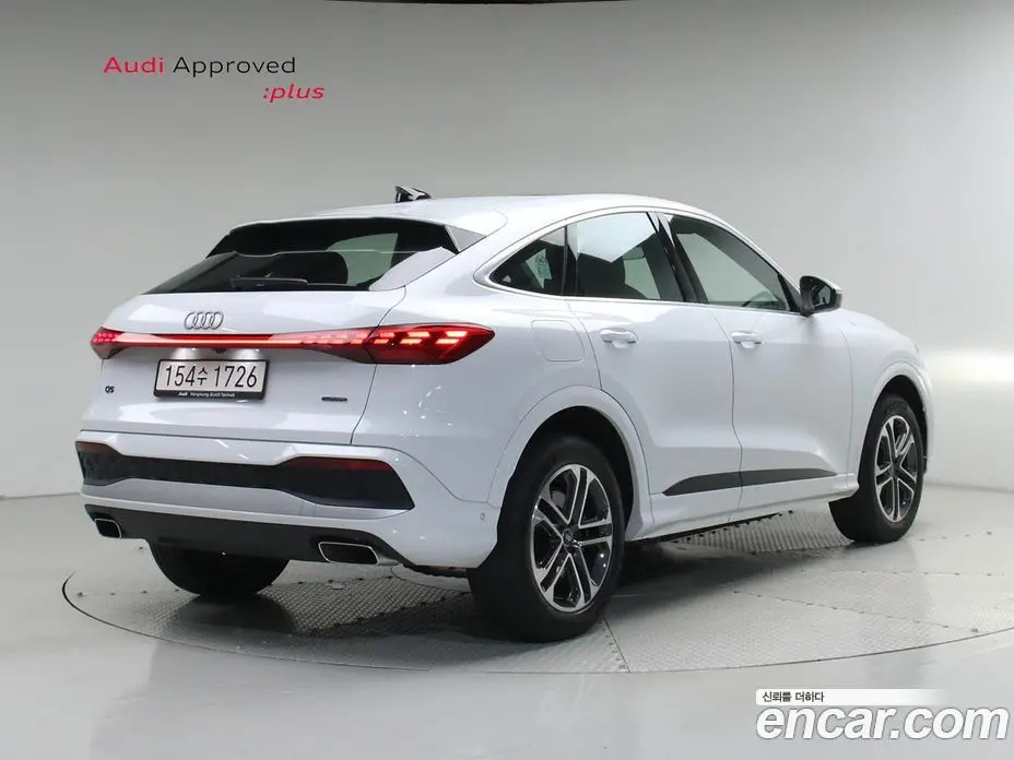 Audi Q5 2025 2.0 автомат (гидро), фото 2 Audi Q5 2025 2.0 автомат (гидро), фото 2