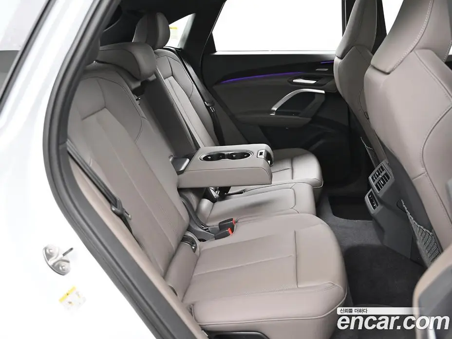 Audi Q5 2025 2.0 автомат (гидро), фото 12 Audi Q5 2025 2.0 автомат (гидро), фото 12