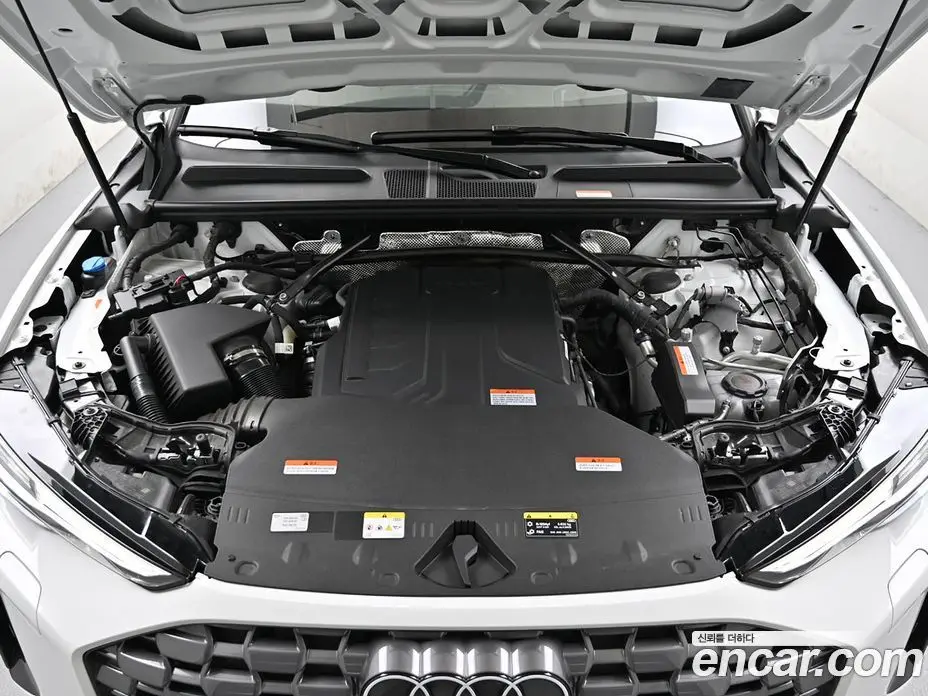Audi Q5 2025 2.0 автомат (гидро), фото 6 Audi Q5 2025 2.0 автомат (гидро), фото 6