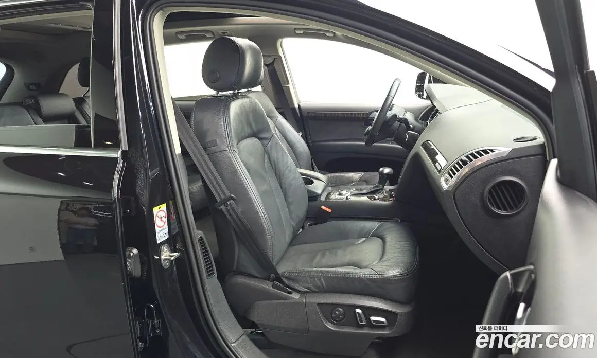 Audi Q7 2015 3.0 автомат (гидро), фото 12 Audi Q7 2015 3.0 автомат (гидро), фото 12