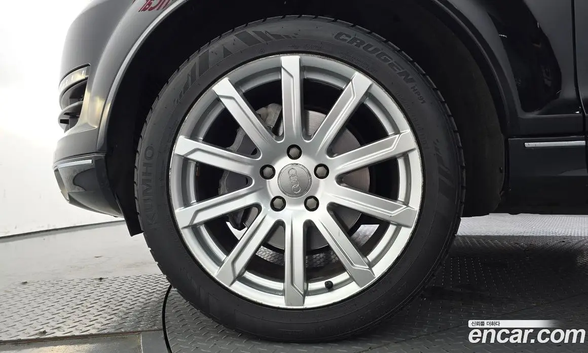 Audi Q7 2015 3.0 автомат (гидро), фото 5 Audi Q7 2015 3.0 автомат (гидро), фото 5