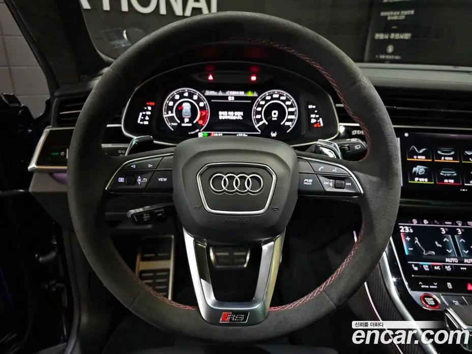 Audi RSQ8 2021 4.0 автомат (гидро), фото 16
