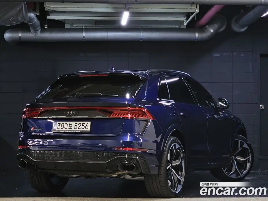 Audi RSQ8 2021 4.0 автомат (гидро), фото 4