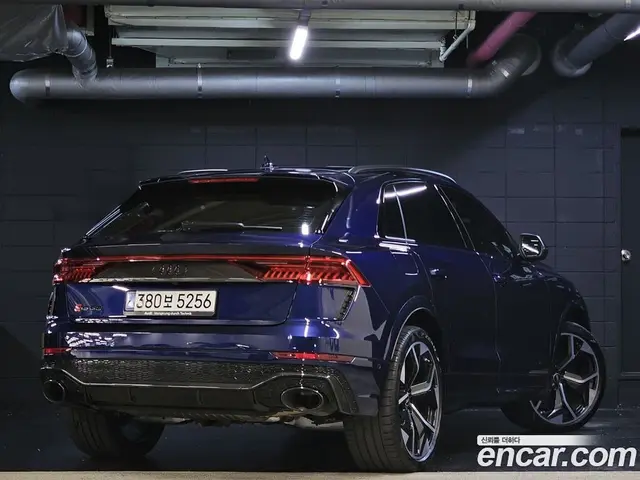Audi RSQ8 2021 4.0 автомат (гидро), миниатюра 4