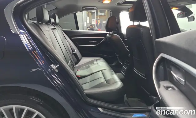 BMW 3 серия 2016 2.0 автомат (гидро), миниатюра 11