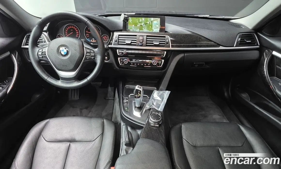 BMW 3 серия 2016 2.0 автомат (гидро), фото 7