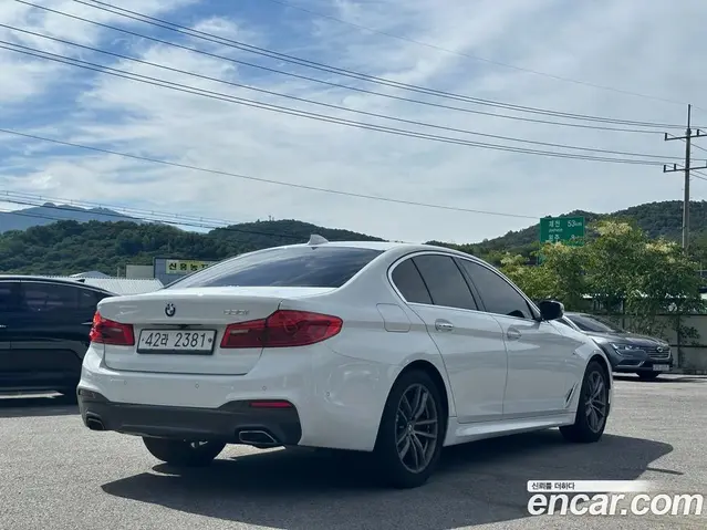 BMW 5 серия 2018 2.0 автомат (гидро), миниатюра 6 BMW 5 серия 2018 2.0 автомат (гидро), миниатюра 6