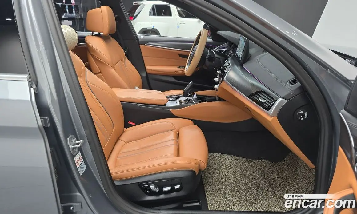 BMW 5 серия 2023 2.0 автомат (гидро), фото 11