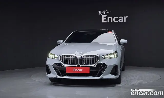 BMW 5 серия 2024 2.0 автомат (гидро), миниатюра 3 BMW 5 серия 2024 2.0 автомат (гидро), миниатюра 3