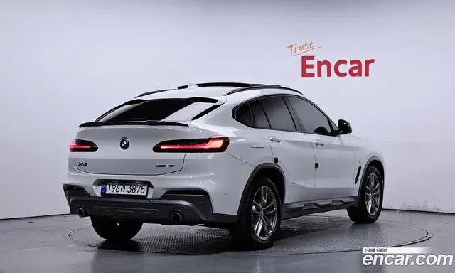 BMW X4 2021 2.0 автомат (гидро), миниатюра 2