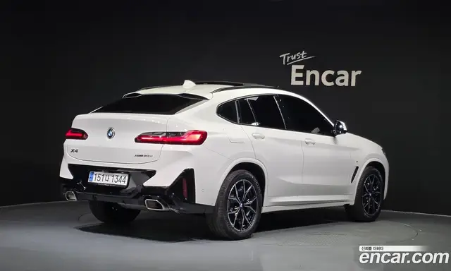 BMW X4 2024 2.0 автомат (гидро), миниатюра 4