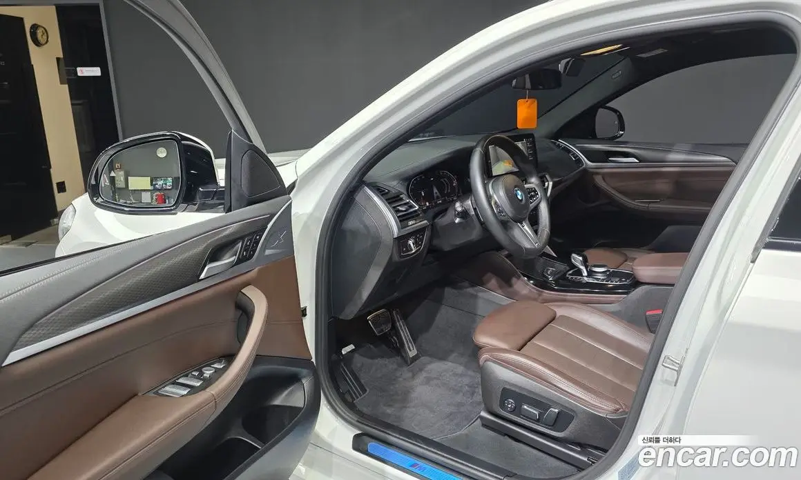 BMW X4 2024 2.0 автомат (гидро), фото 10
