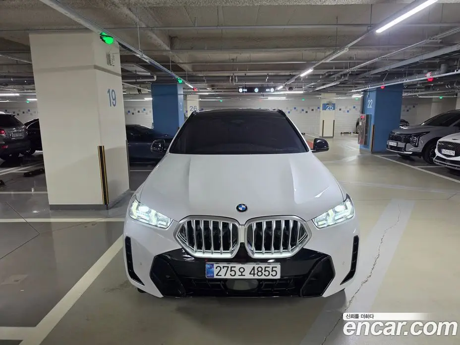 BMW X6 2025 3.0 автомат (гидро), фото 3 BMW X6 2025 3.0 автомат (гидро), фото 3