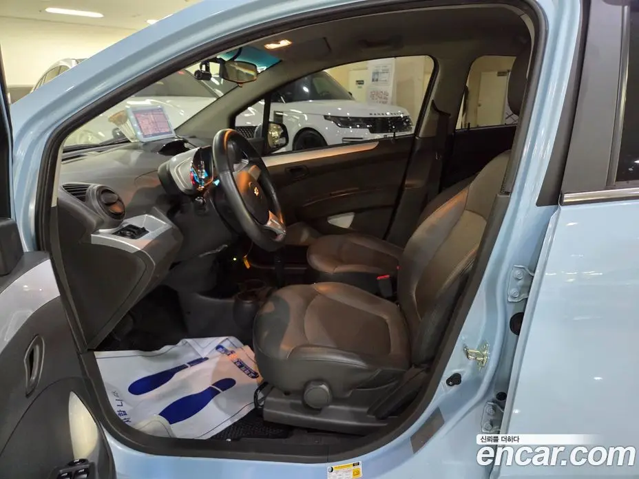 Chevrolet Spark 2014 1.0 автомат (гидро), фото 6 Chevrolet Spark 2014 1.0 автомат (гидро), фото 6