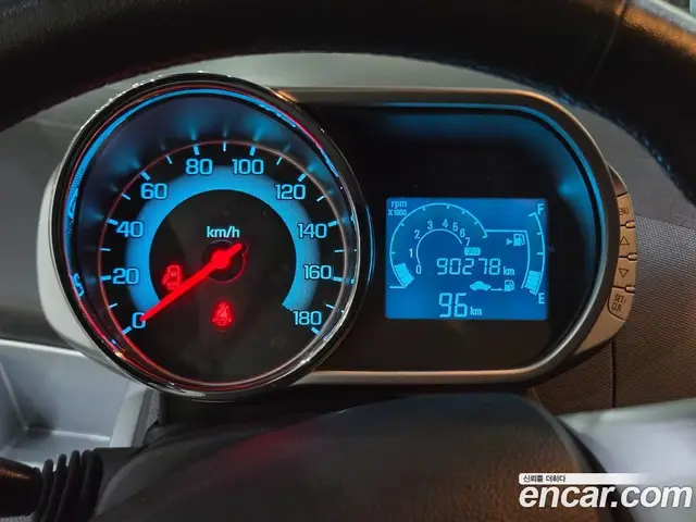 Chevrolet Spark 2014 1.0 автомат (гидро), миниатюра 10 Chevrolet Spark 2014 1.0 автомат (гидро), миниатюра 10
