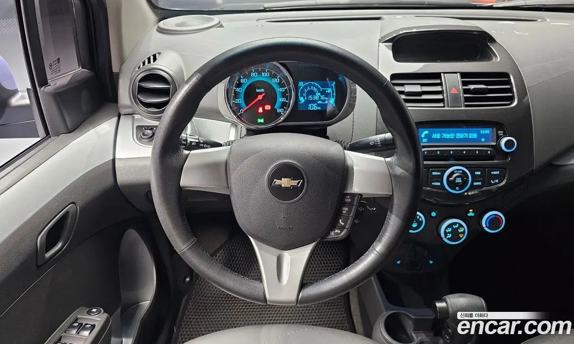 Chevrolet Spark 2014 1.0 автомат (гидро), фото 13