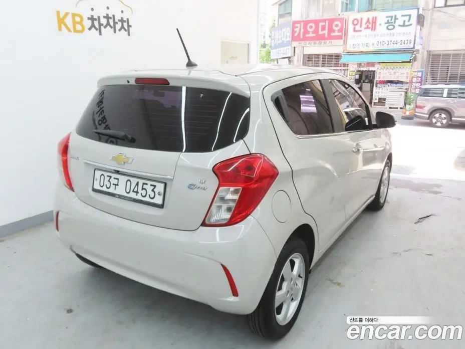 Chevrolet Spark 2016 1.0 автомат (гидро), фото 3
