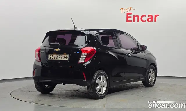 Chevrolet Spark 2018 1.0 автомат (гидро), миниатюра 2 Chevrolet Spark 2018 1.0 автомат (гидро), миниатюра 2