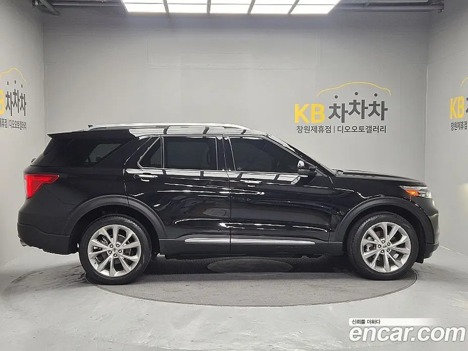 Ford Explorer 2022 3.0 автомат (гидро), фото 7 Ford Explorer 2022 3.0 автомат (гидро), фото 7