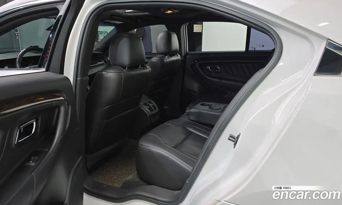 Ford Taurus 2015 2.0 автомат (гидро), фото 11 Ford Taurus 2015 2.0 автомат (гидро), фото 11