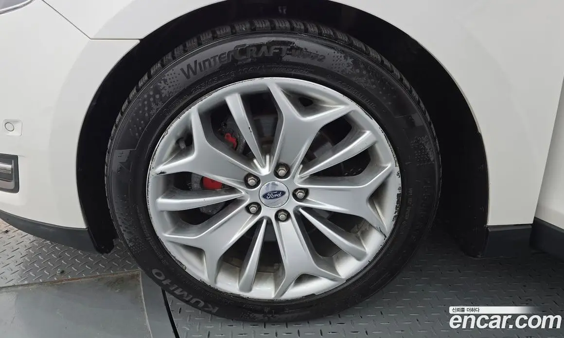 Ford Taurus 2015 2.0 автомат (гидро), фото 5 Ford Taurus 2015 2.0 автомат (гидро), фото 5