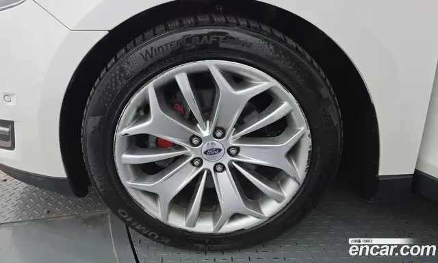 Ford Taurus 2015 2.0 автомат (гидро), миниатюра 5 Ford Taurus 2015 2.0 автомат (гидро), миниатюра 5