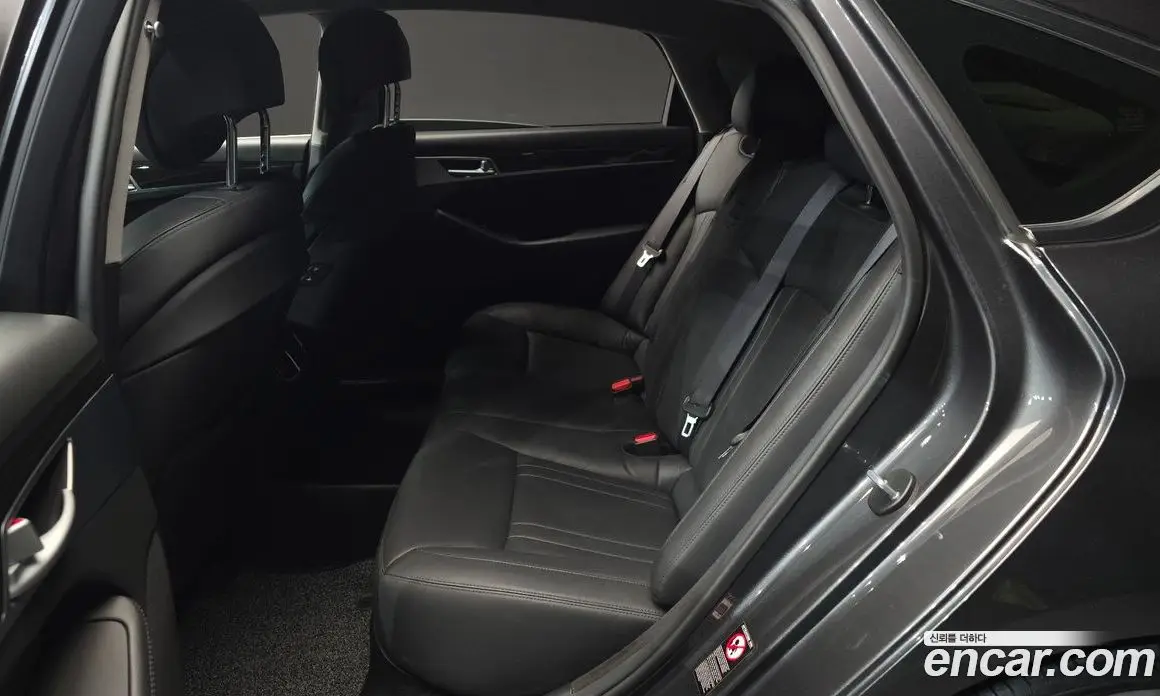 Genesis G80 2017 3.3 автомат (гидро), фото 12