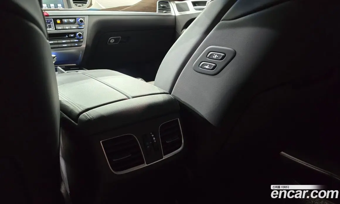 Genesis G80 2017 3.3 автомат (гидро), фото 18