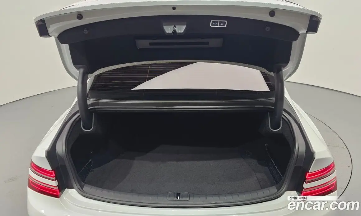 Genesis G80 2023 2.5 автомат (гидро), фото 20 Genesis G80 2023 2.5 автомат (гидро), фото 20