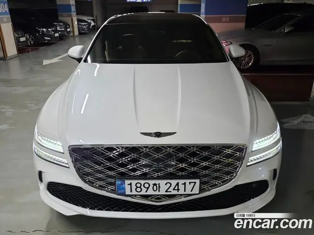 Genesis G80, 2025, 2 355 км