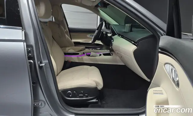 Genesis GV70 2023 2.5 автомат (гидро), миниатюра 11 Genesis GV70 2023 2.5 автомат (гидро), миниатюра 11
