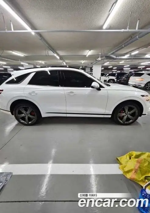 Genesis GV70 2023 3.5 автомат (гидро), фото 12 Genesis GV70 2023 3.5 автомат (гидро), фото 12
