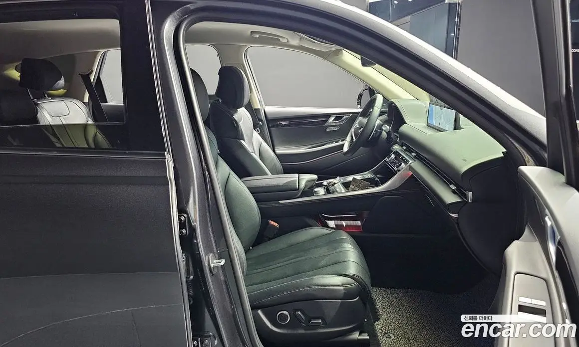 Genesis GV80 2021 2.5 автомат (гидро), фото 11 Genesis GV80 2021 2.5 автомат (гидро), фото 11
