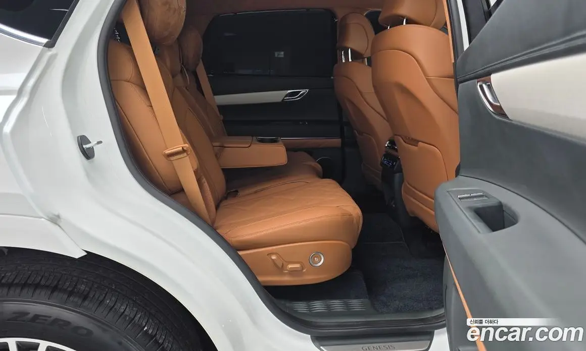 Genesis GV80 2024 2.5 автомат (гидро), фото 12 Genesis GV80 2024 2.5 автомат (гидро), фото 12