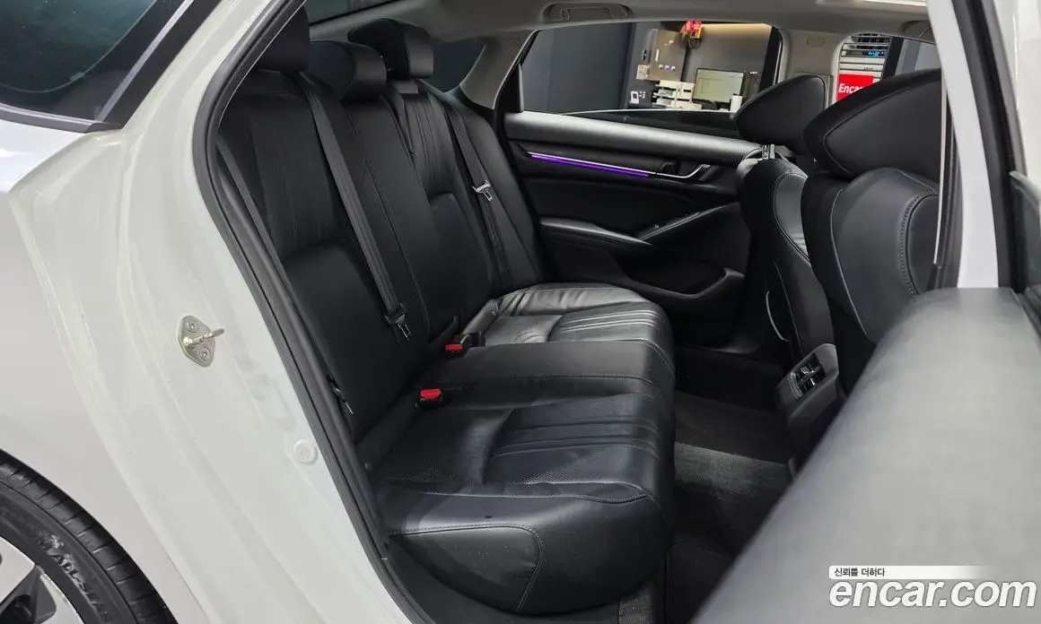 Honda Accord 2018 2.0 автомат (гидро), фото 12 Honda Accord 2018 2.0 автомат (гидро), фото 12