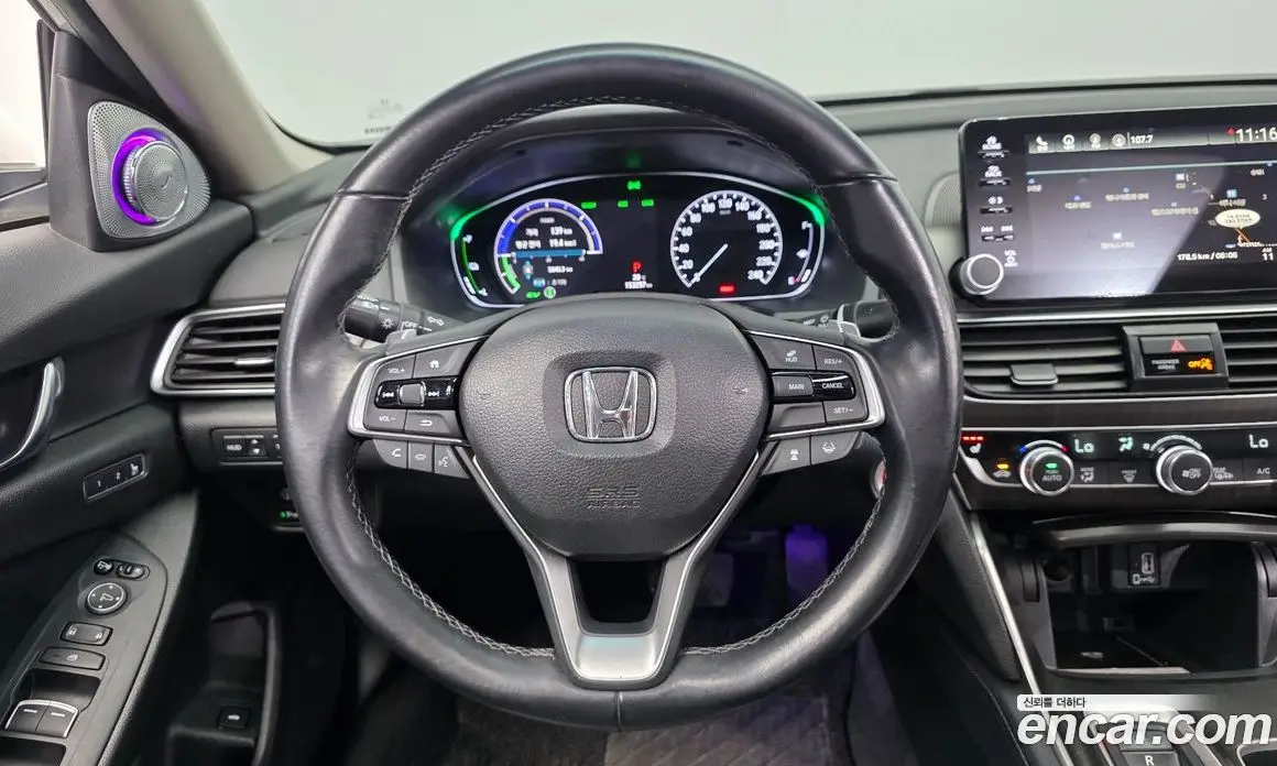 Honda Accord 2018 2.0 автомат (гидро), фото 13 Honda Accord 2018 2.0 автомат (гидро), фото 13