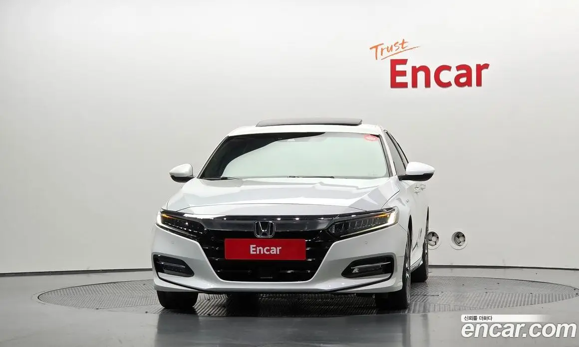 Honda Accord 2018 2.0 автомат (гидро), фото 3 Honda Accord 2018 2.0 автомат (гидро), фото 3