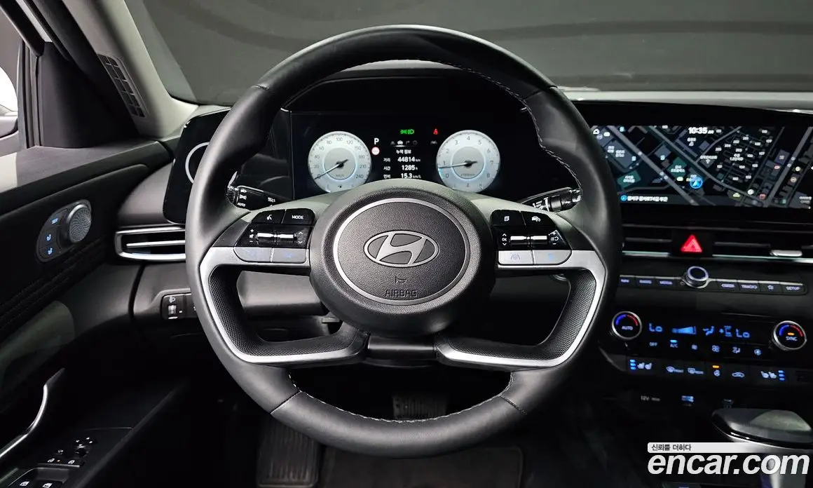 Hyundai Avante 2023 1.6 автомат (гидро), фото 13