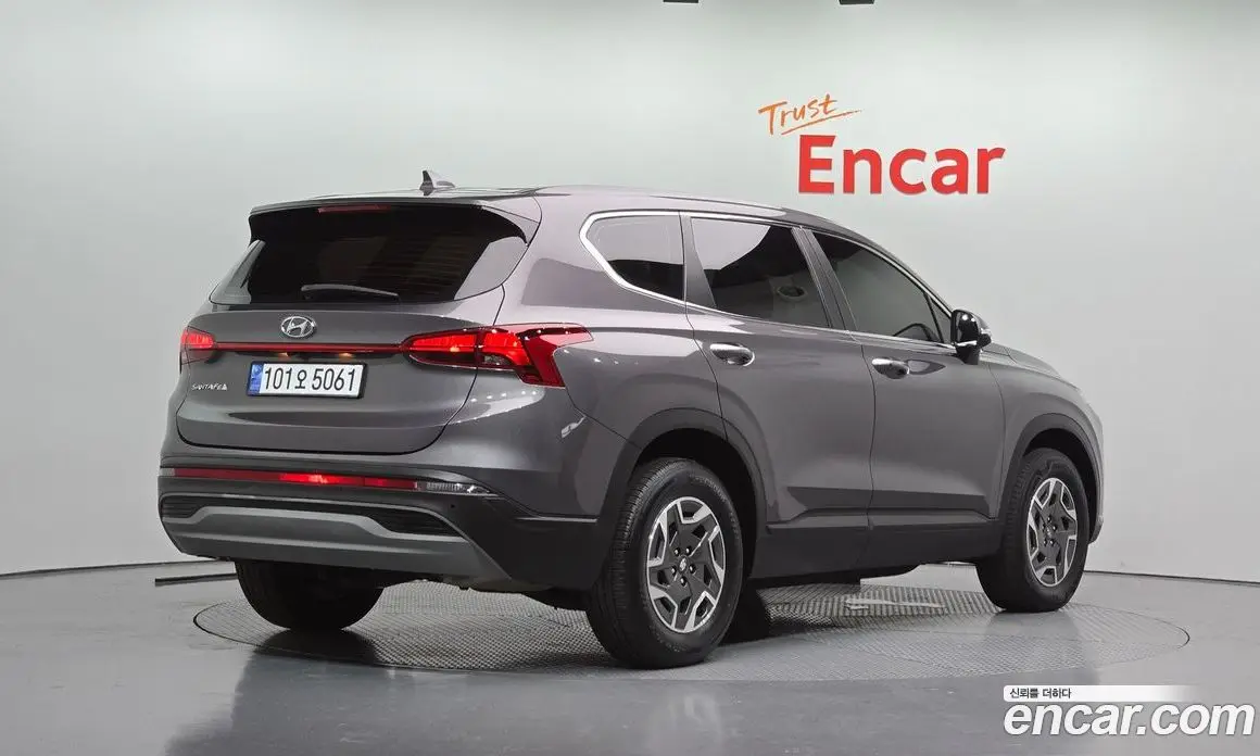 Hyundai Santa Fe 2022 1.6 автомат (гидро), фото 2 Hyundai Santa Fe 2022 1.6 автомат (гидро), фото 2